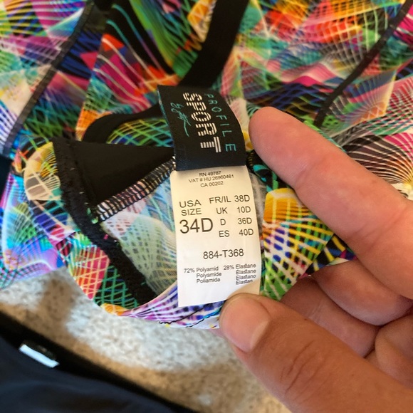 Profile by Gottex bathing suit - Picture 3 of 4